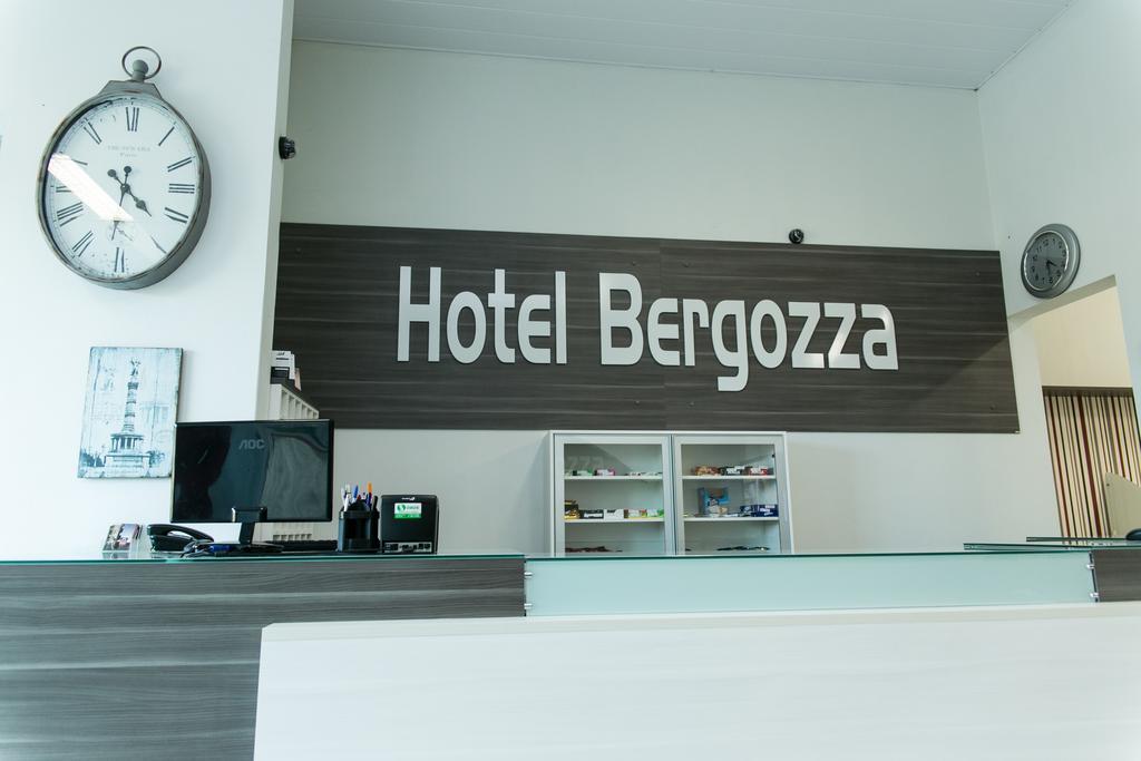 Hotel Bergozza Rio do Sul Buitenkant foto
