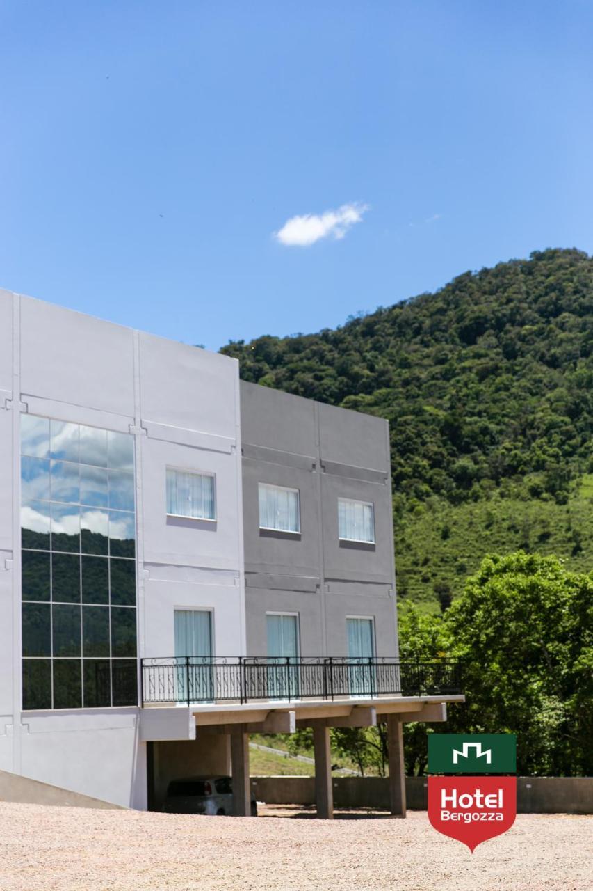 Hotel Bergozza Rio do Sul Buitenkant foto