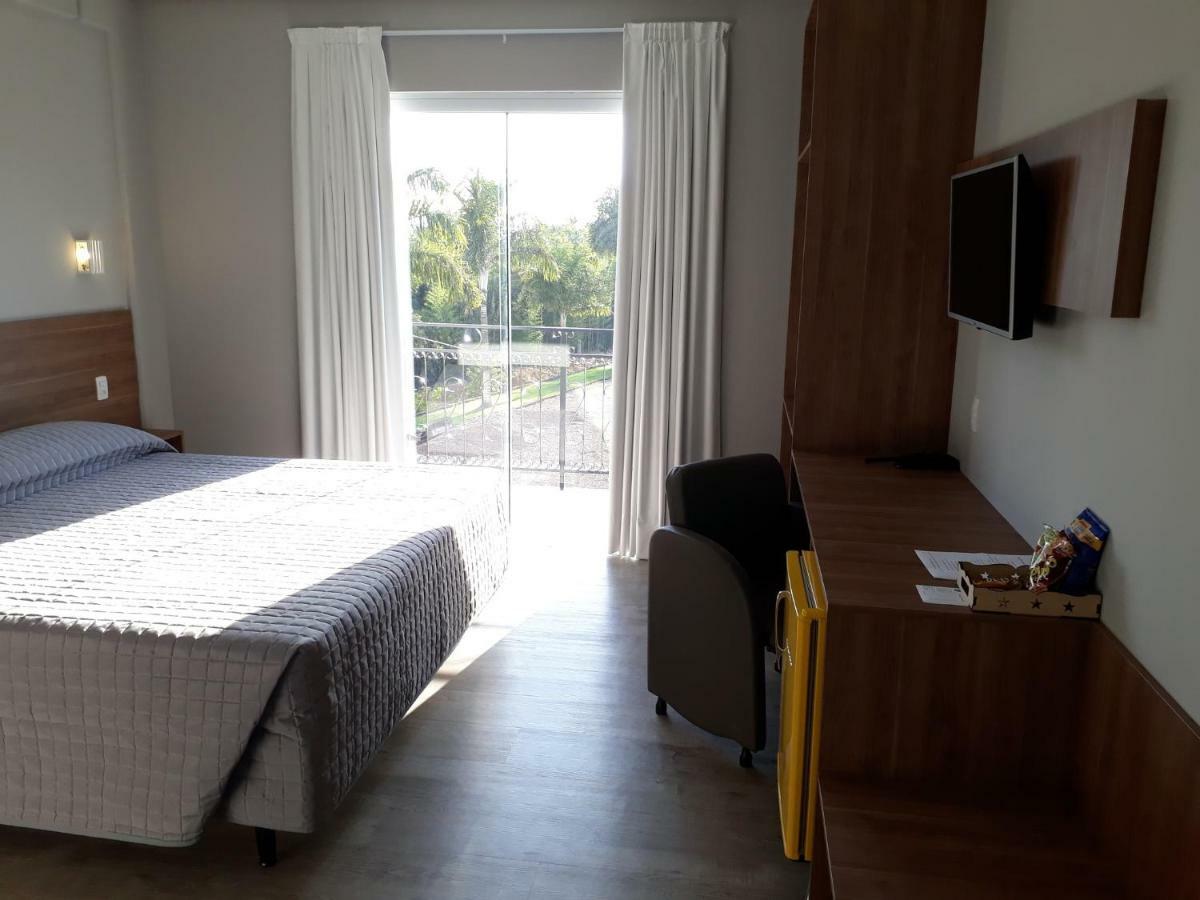 Hotel Bergozza Rio do Sul Buitenkant foto